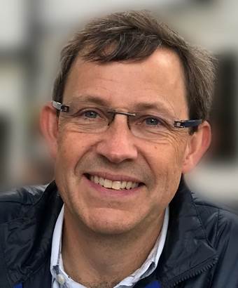 Simon Earnshaw
